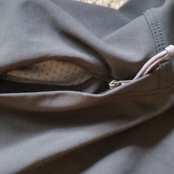 North Face shell jacket - Picture 3 of 5